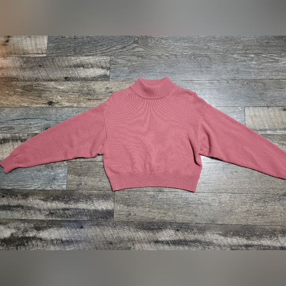 Like New! Aritzia Wilfred Free - Harper Cropped Sweater, Size Small - Picture 1 of 8